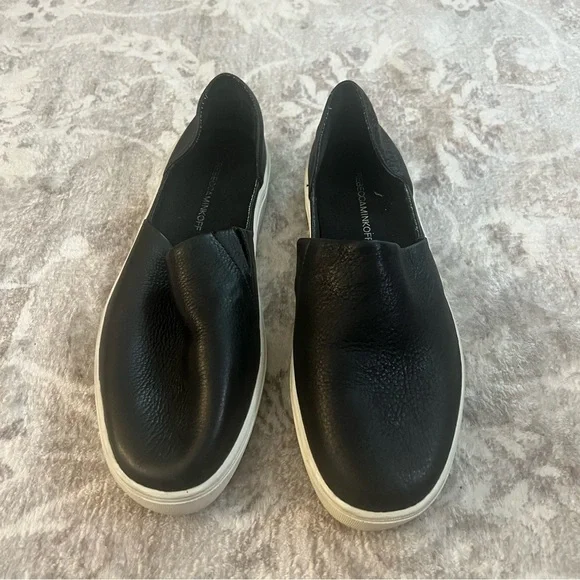 Rebecca Minkoff black leather slip on comfort sneaker. Size 8.5 - Picture 1 of 7